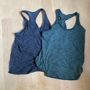 LOT - Lululemon Racerback tank size 8 x 2